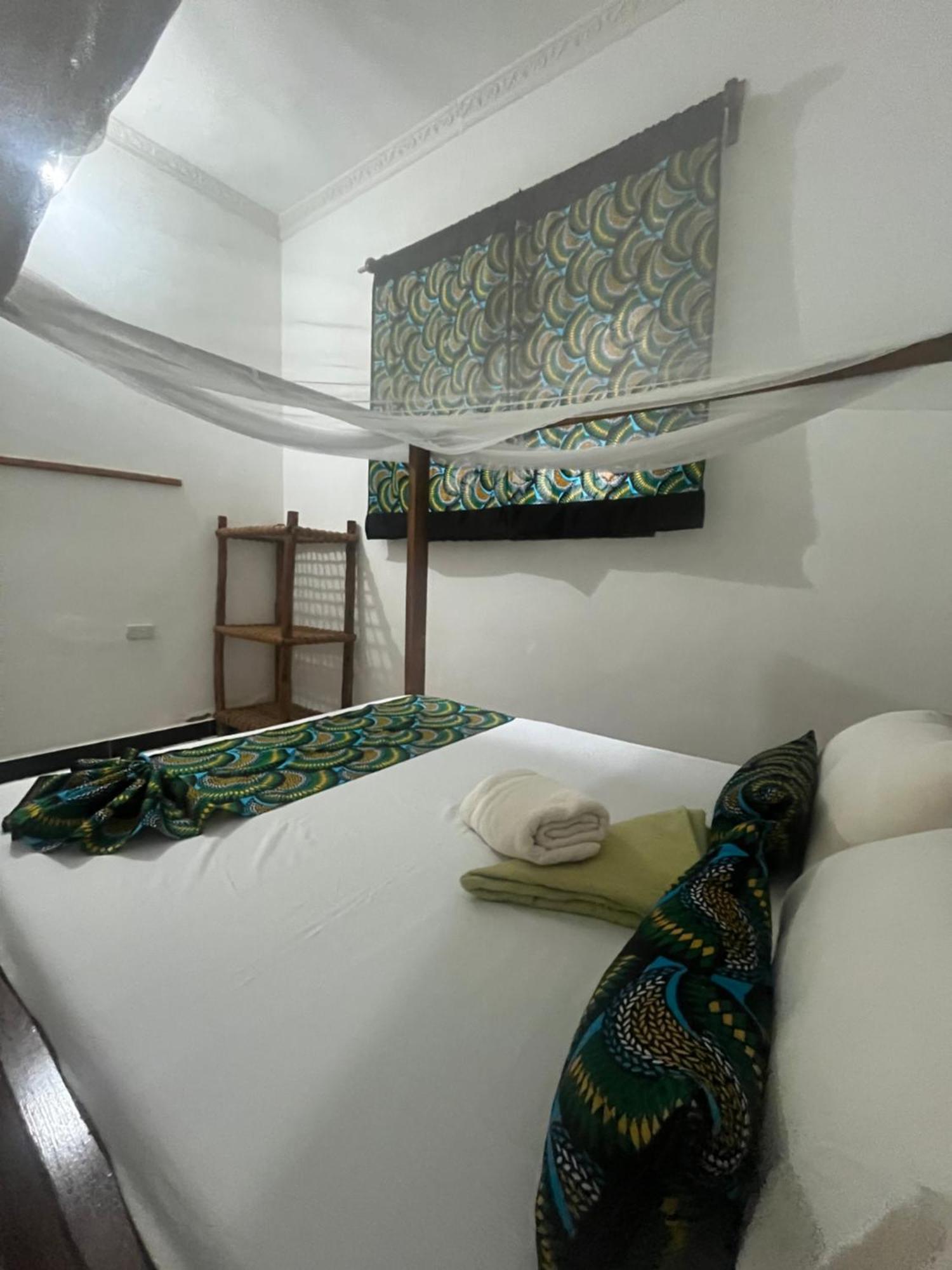 Fish House Nungwi Bed & Breakfast Bagian luar foto